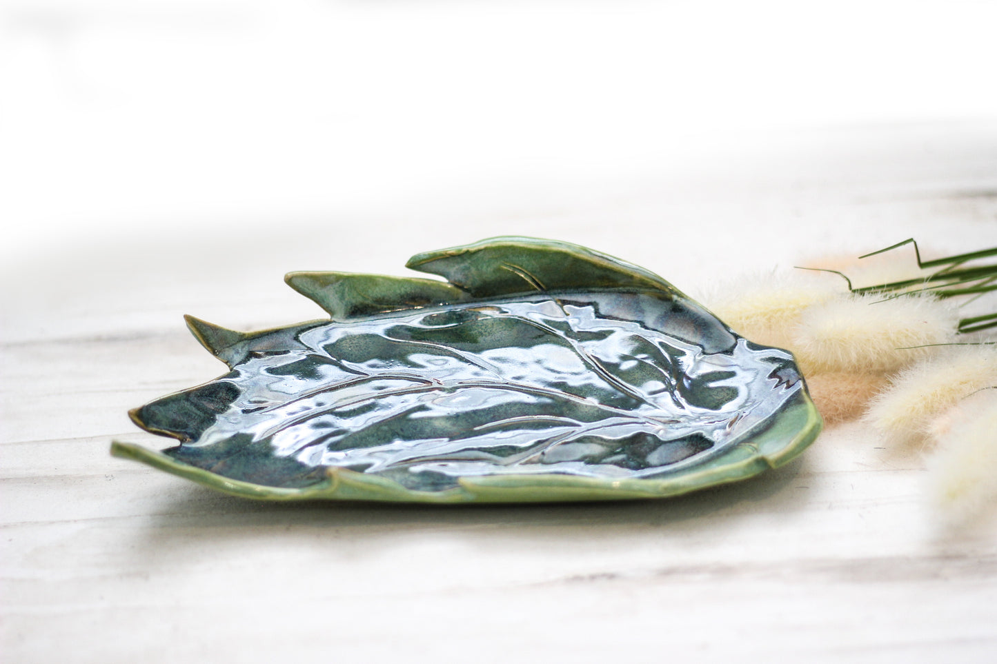 Verdant Serenity Leaf Plate