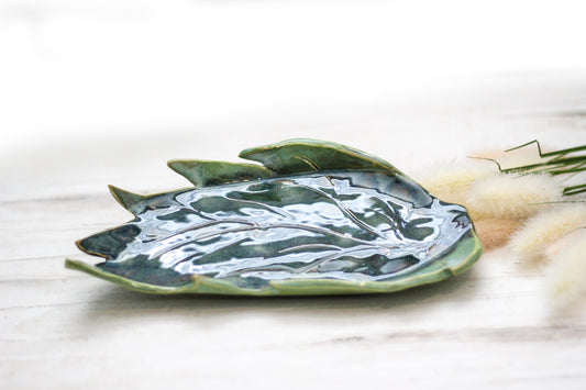 Verdant Serenity Leaf Plate